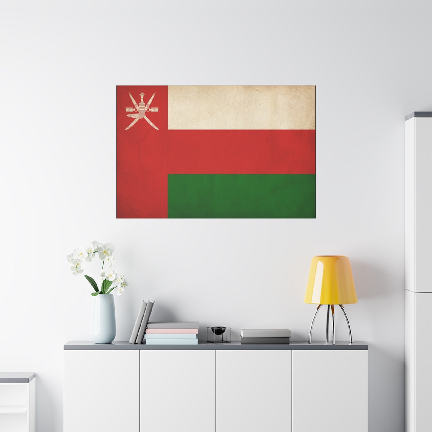 Oman Flag Canvas Wall Art - Vintage Sultanate Banner Print, Red White Green Emblem Decor - Patriotic Traditional Style - Living Room Home Decoration - Bedroom Home Decoration - Living Room Wall Decor