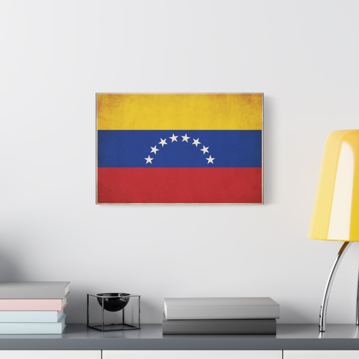 Venezuela Flag Canvas Wall Art - Vintage Venezuelan Pride Decor, Patriotic Country Banner Print - Textured Tricolor Design - Living Room Wall Decor, Office Art - Bedroom Home Decoration