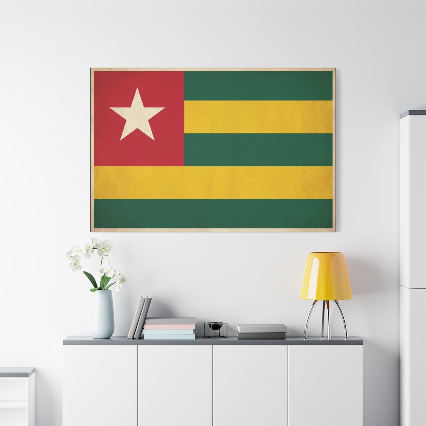 Togo Flag Canvas Wall Art - Vintage National Flag Print, Green Yellow Red Star Decor - Cultural Heritage Style - Living Room Wall Decor, Office Art - Bedroom Home Decoration - Bedroom Home Decoration