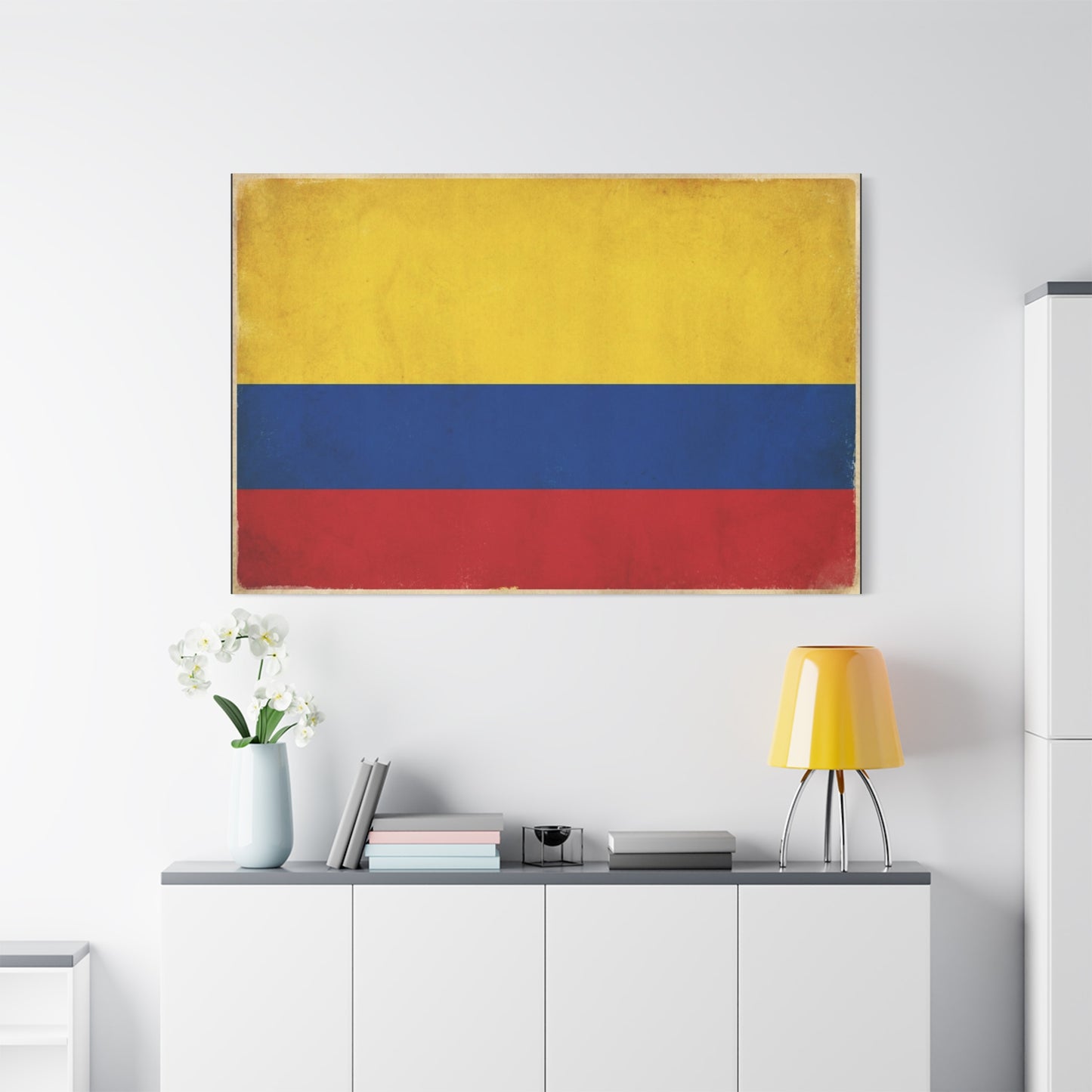 Colombia Flag Canvas Wall Art - Vintage Colombian Flag Print, Patriotic Rustic Decor - Matte Cotton Artwork - Living Room Home Decoration, Office Accent - Living Room Wall Decor - Ready to Hang