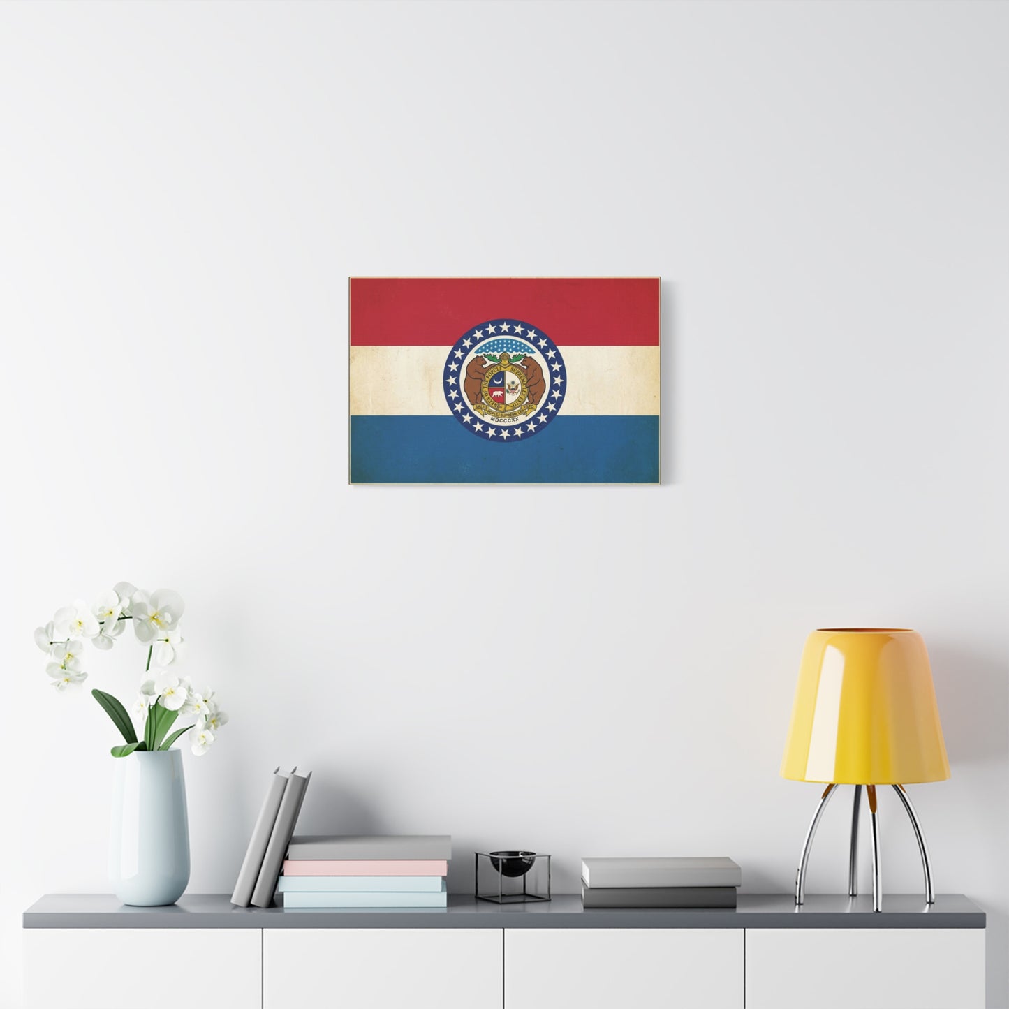 Missouri State Flag Canvas Wall Art - Vintage Red White Blue Bear Seal Print - Patriotic Americana Decor - Living Room Wall Decor, Office Art - Ready to Hang - Bedroom Home Decoration - Ready to Hang