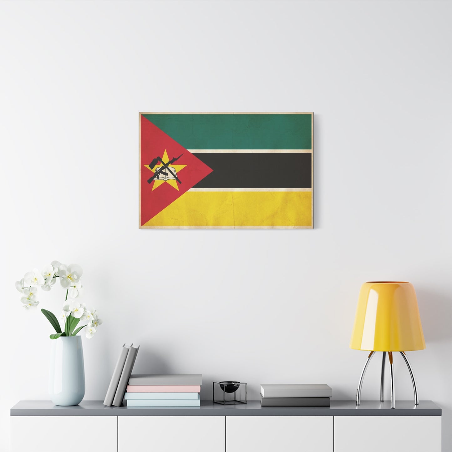 Mozambique Flag Canvas Wall Art - Vintage National Banner Print, Patriotic Home Decor, Cultural Wall Hanging, Living Room Decoration, Office Accent - Bedroom Home Decoration - Modern Farmhouse Style