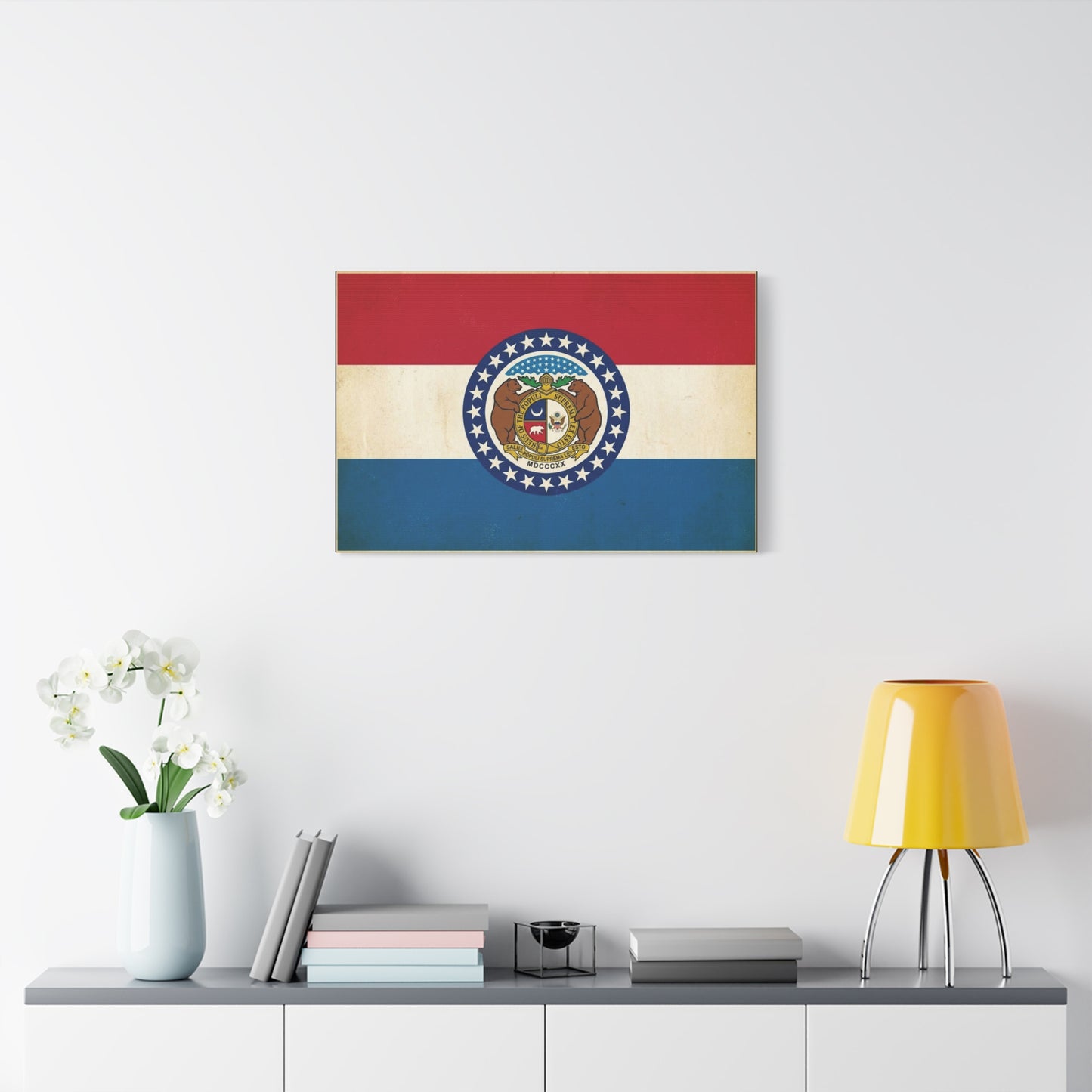 Missouri State Flag Canvas Wall Art - Vintage Red White Blue Bear Seal Print - Patriotic Americana Decor - Living Room Wall Decor, Office Art - Ready to Hang - Bedroom Home Decoration - Ready to Hang