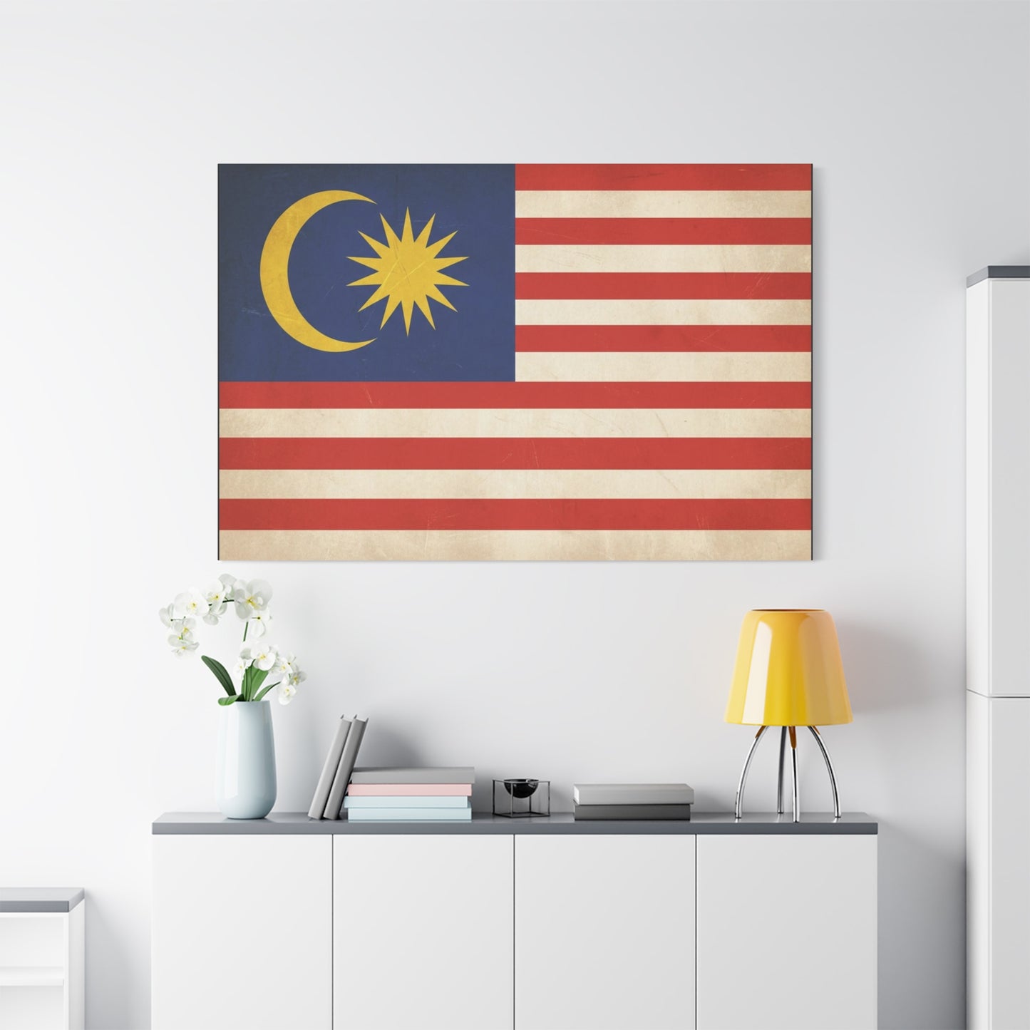 Malaysia Flag Canvas Wall Art - Vintage Malaysian Crescent And 14 Point Star Print - Patriotic Red White Blue Stripes - Cultural Heritage Decor - Living Room Office Wall Decor - Modern Farmhouse Style