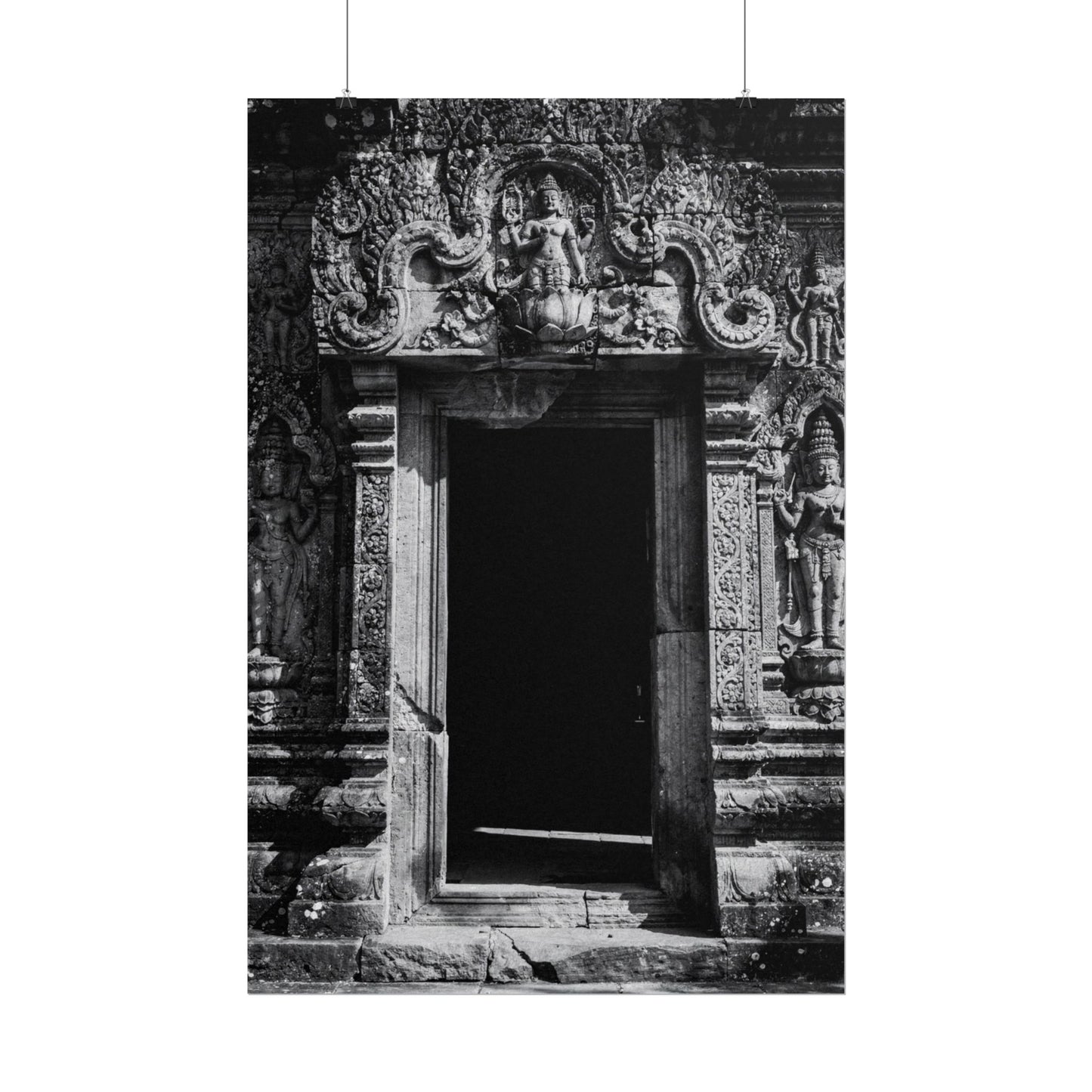 Flux Pro 2.0 Professional Black And White Photography O B395f2b3 — Poster