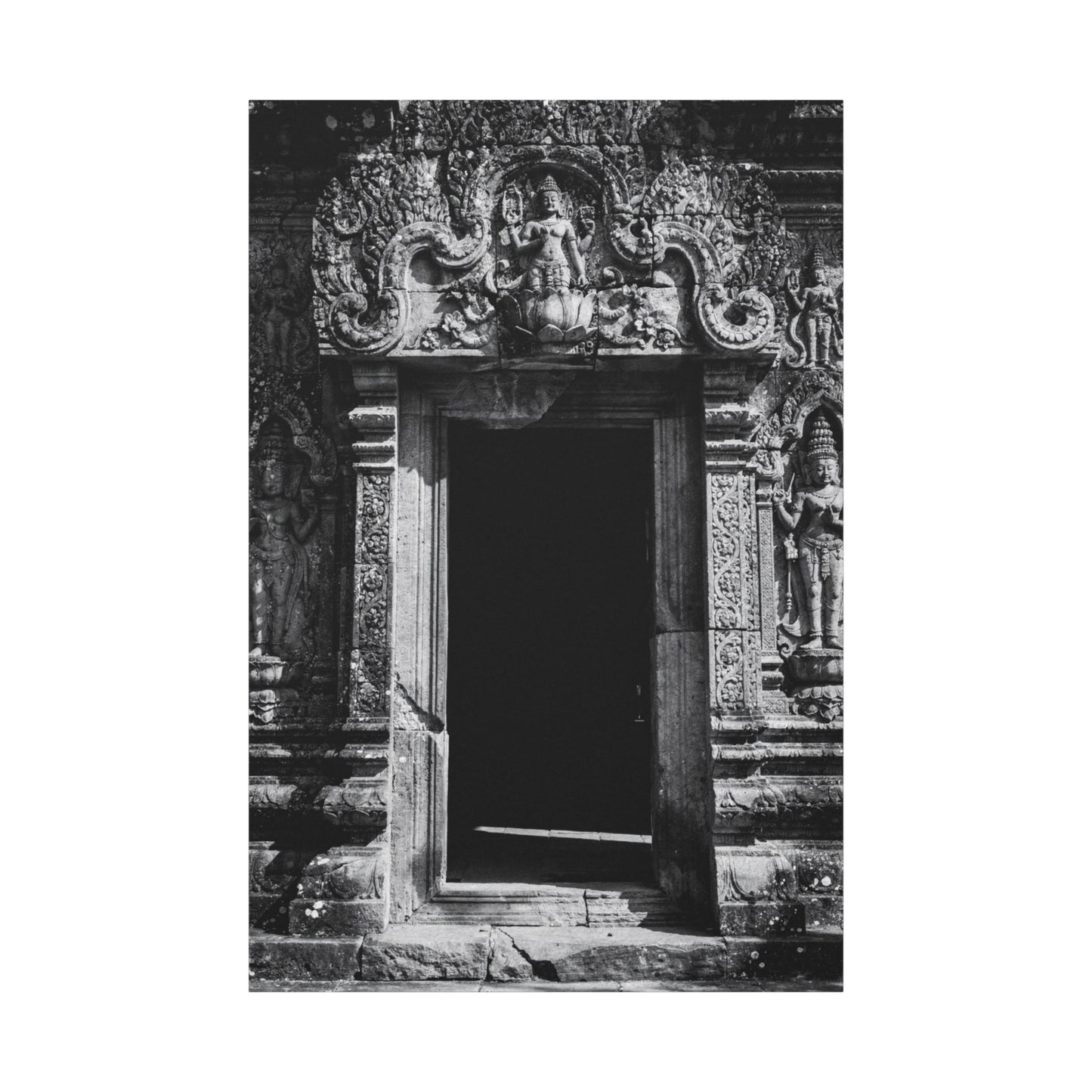 Buddhist Temple Doorway Canvas Wall Art - Black And White Stone Carving, Religious Architecture Print, Traditional Monochrome Decor - Living Room Wall Decor, Office Art - Bedroom Home Decoration