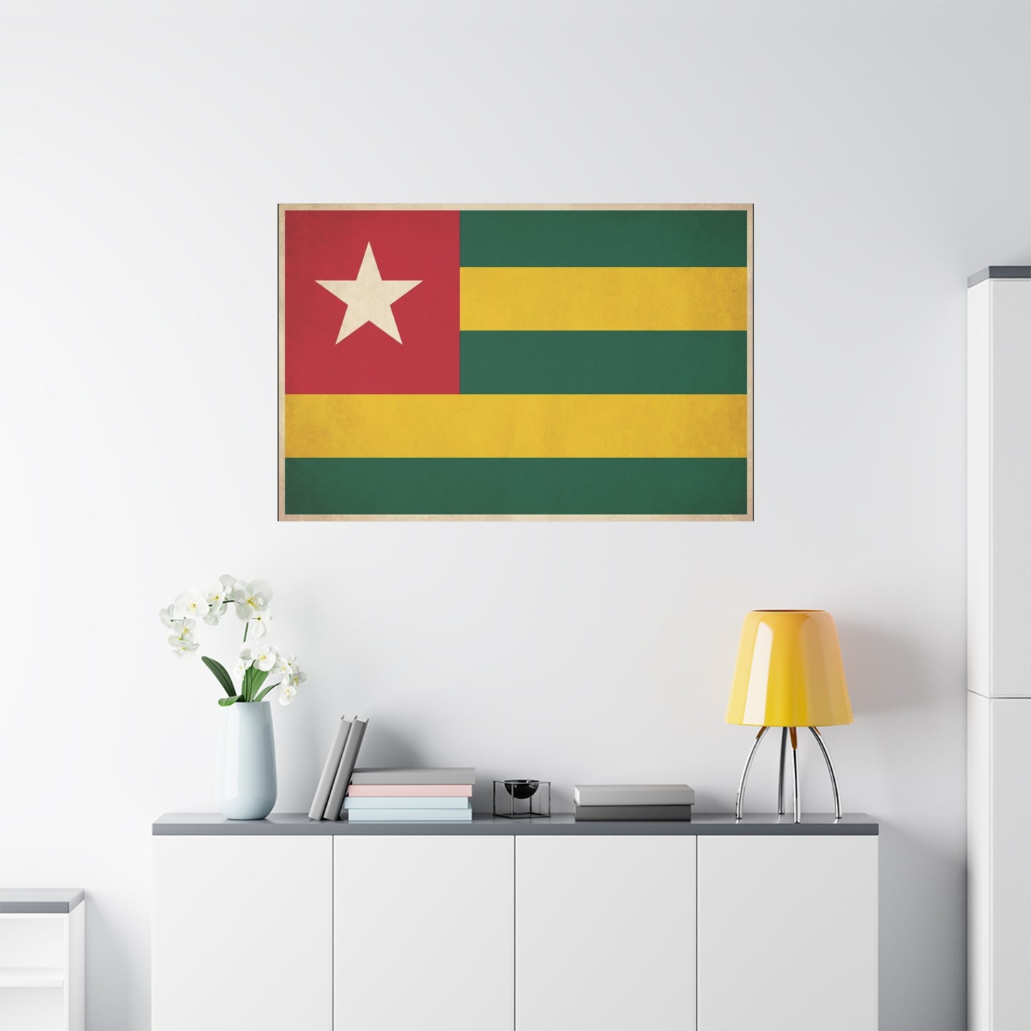 Togo Flag Canvas Wall Art - Vintage National Flag Print, Green Yellow Red Star Decor - Cultural Heritage Style - Living Room Wall Decor, Office Art - Bedroom Home Decoration - Bedroom Home Decoration