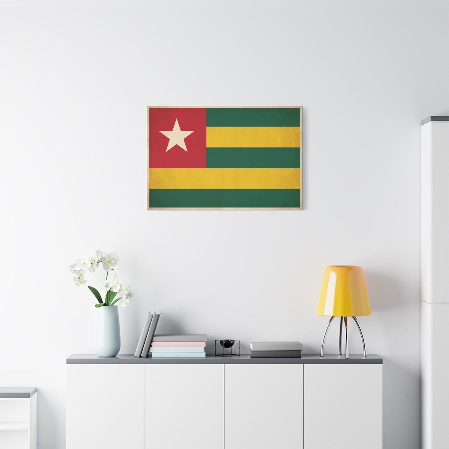 Togo Flag Canvas Wall Art - Vintage National Flag Print, Green Yellow Red Star Decor - Cultural Heritage Style - Living Room Wall Decor, Office Art - Bedroom Home Decoration - Bedroom Home Decoration