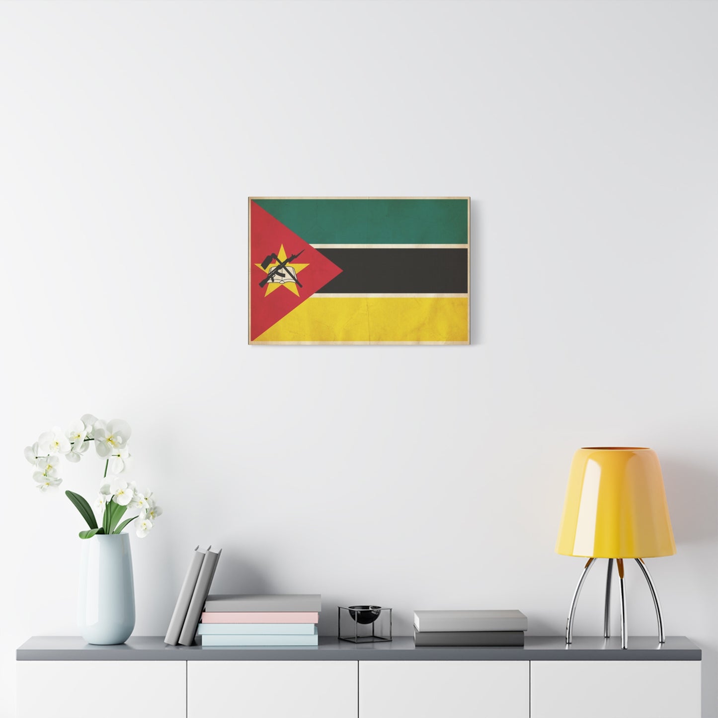 Mozambique Flag Canvas Wall Art - Vintage National Banner Print, Patriotic Home Decor, Cultural Wall Hanging, Living Room Decoration, Office Accent - Bedroom Home Decoration - Modern Farmhouse Style