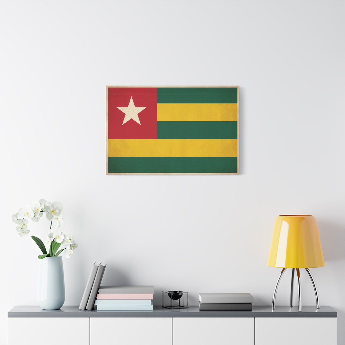 Togo Flag Canvas Wall Art - Vintage National Flag Print, Green Yellow Red Star Decor - Cultural Heritage Style - Living Room Wall Decor, Office Art - Bedroom Home Decoration - Bedroom Home Decoration
