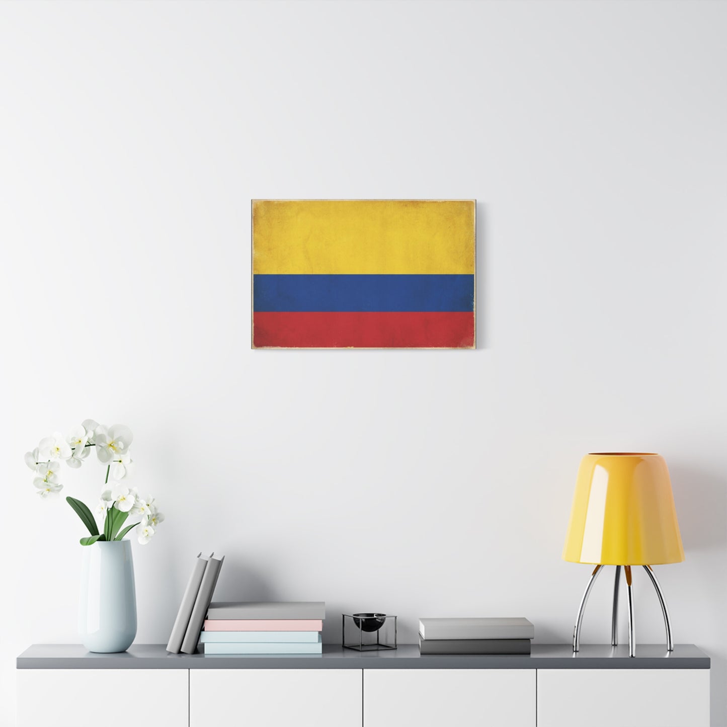 Colombia Flag Canvas Wall Art - Vintage Colombian Flag Print, Patriotic Rustic Decor - Matte Cotton Artwork - Living Room Home Decoration, Office Accent - Living Room Wall Decor - Ready to Hang