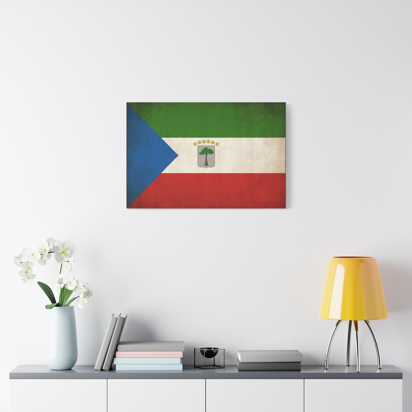 Equatorial Guinea Flag Canvas Wall Art - Vintage National Pride Decor, Distressed Heritage Print - Patriotic Traditional Style - Living Room Wall Decor - Ready to Hang - Bedroom Home Decoration
