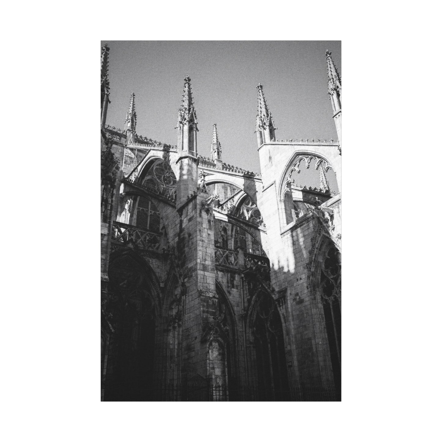 Gothic Cathedral Architecture Canvas Wall Art - Black And White Art Print - Vintage Stone Arches, Spires - Moody Traditional Style - Living Room Wall Decor Office Art - Modern Farmhouse Style