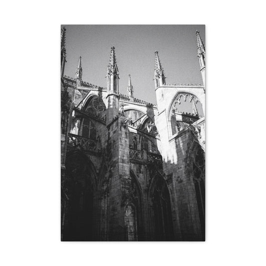 Gothic Cathedral Architecture Canvas Wall Art - Black And White Art Print - Vintage Stone Arches, Spires - Moody Traditional Style - Living Room Wall Decor Office Art - Modern Farmhouse Style