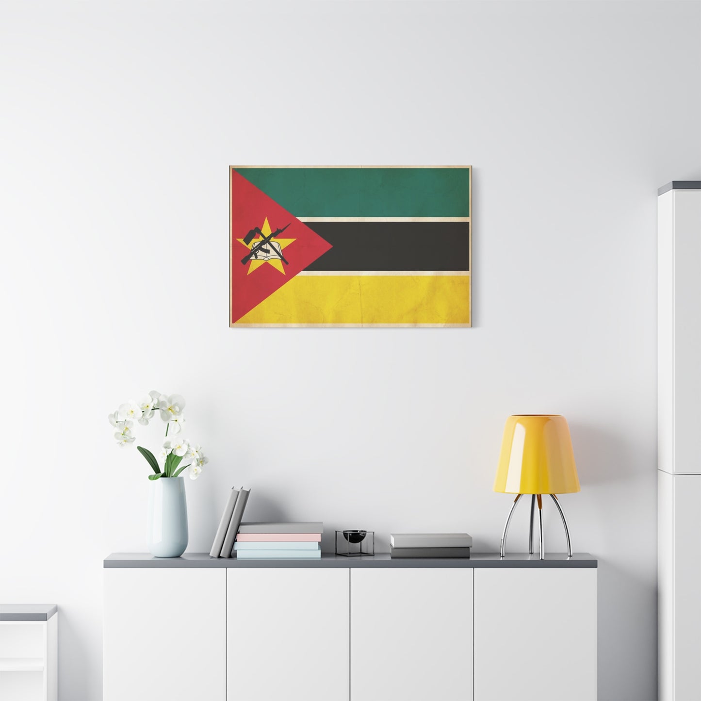 Mozambique Flag Canvas Wall Art - Vintage National Banner Print, Patriotic Home Decor, Cultural Wall Hanging, Living Room Decoration, Office Accent - Bedroom Home Decoration - Modern Farmhouse Style